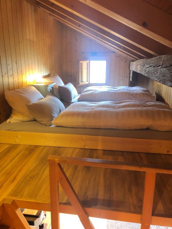 Charmant Chalet Mit See Und Bergsicht Hofstetten bei Brienz Eksteriør billede