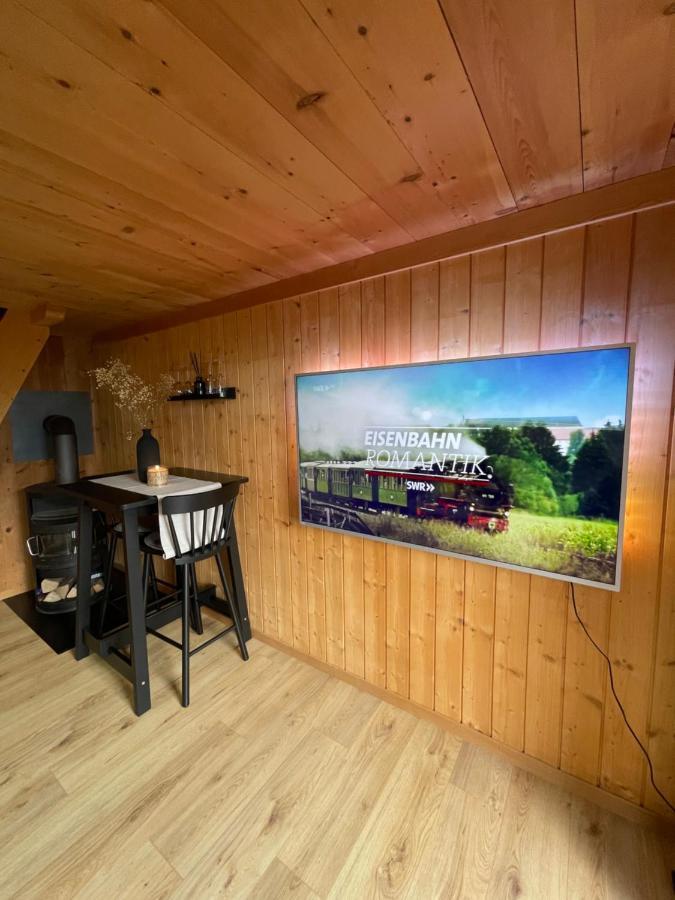 Charmant Chalet Mit See Und Bergsicht Hofstetten bei Brienz Eksteriør billede